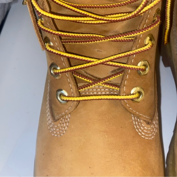 Timberlands - Picture 5 of 11